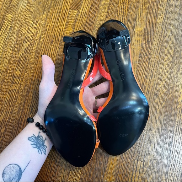 🧡Calvin Klein Narella Orange Patent Stilettos - Picture 10 of 12